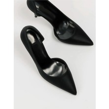 Trendy Anka Kadın Siyah Asimetrik Ince Topuklu Süet 9cm Topuklu Yanı Yırtmaçlı Stiletto Klasik Topuklu Ayakkabı