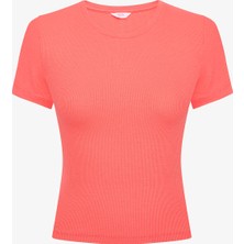 Mercan Bisiklet Yaka Slim Fit Tişört