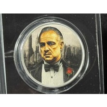 Darphane Niue 2 Dolar 2022 – The Godfather™ (Baba Filmi) 50. Yıl Özel Gümüş Para Renkli Tasarım – Blister Ambalaj – 1 Oz (%99.9 Saf Gümüş) Hatıra Para