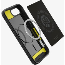 Spigen iPhone 16e Kılıf Rugged Armor MagFit MagSafe özellikli Matte Black - ACS09152