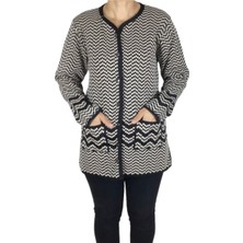 Ece Giyim Kadın Önü Düğmeli Cepli Desenli Kalın Kışlık Hırka