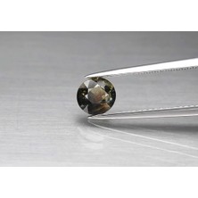 Aries 1.07 Ct 6.2x5.8 mm Oval Green Sapphire Unheated Madagascar