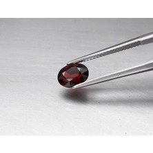 Aries 2.27 Ct 8.2x6.2 mm Vvs Oval Natural Orangish Red Garnet, Africa