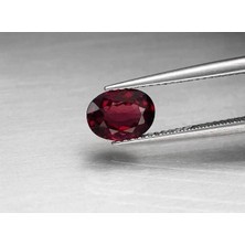 Aries 1.69 Ct Vs Oval Natural Reddish Purple Rhodolite Garnet, Madagascar