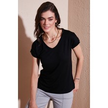 Lela V Yaka Rahat Kesim Yırtmaçlı Bluz Bayan BLUZ 5862000