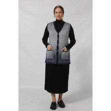 Y166 Mavi-Beyaz Kareli Desenli Düğmeli Cepli Mevsimlik Anne Yelek