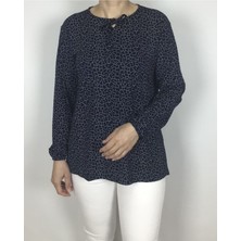 Kadın Desenli Yakası Ipli Kolları Lastikli Penye Bluz