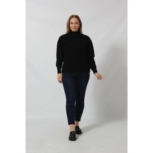 Çizgi Örgü Detaylı Kalın Balıkçı Yaka Kazak