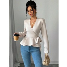 Moda Monisa Kruvaze Yaka Yandan Bağlamalı Oysho Bluz – Zarif ve Modern Stil