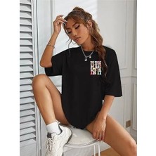 Tarz Yeri Kadın Bisiklet Yaka Baskılı T-Shirt - Siyah