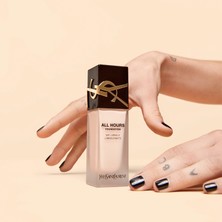 Yves Saint Laurent All Hours Foundation Mn8