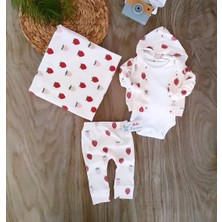 Bebe Kervanı Kız Bebek %100 Pamuk Çilekli Kapüşonlu Battaniyeli Bebek Takımı Yenidoğan 0-3 Aylık BBK1066