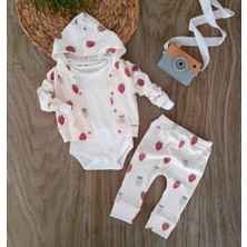 Bebe Kervanı Kız Bebek %100 Pamuk Çilekli Kapüşonlu Battaniyeli Bebek Takımı Yenidoğan 0-3 Aylık BBK1066