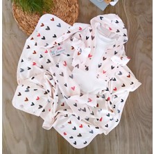 Bebe Kervanı Kız Bebek Kalpli %100 Pamuk Battaniyeli Bebek Takımı Bebek Hediyesi Yenidoğan 0-3 Aylık BBK1067
