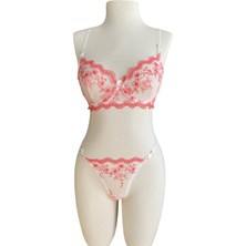 İnspira Dantelli Brode Takım Çiçekli Desenli