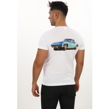 Eren Style American Classic 1965 Chevrolet Corvette Özel Tasarım Baskılı Beyaz T-Shirt (Slim Fit)