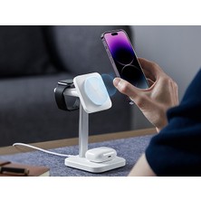 ESR 3 in1 17.5 Watt Hızlı Şarj Standı (Apple Watch ve AirPods) – Beyaz
