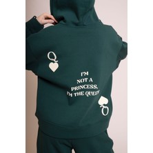 Afloow Muse Kadın Fermuarlı Kapüşonlu Yeşil Sweatshirt – Sırt Baskılı, Oversize, Rahat Kesim, Tarz ve Şık Tasarım