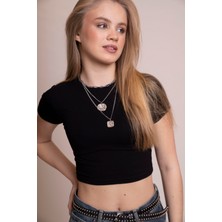 Afloow Delicate Kadın Siyah Basic Crop Body-Şık ve Rahat Kısa Kollu Body