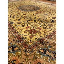RD Ramazan Dağ El Halı Sanatı El Dokuma Iran Kum Halısıdır Birinci Sınıf Kalite Muazzam Bir Eser Ebatı 400 x 200