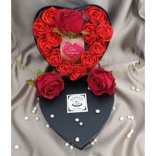 Inci Mode Seni Seviyorum 12+1 Çiçekli Kalpli Kutu Hediyelik Çiçek Kutusu Siyah