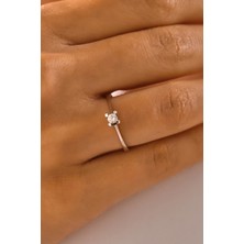 Moom Mücevherat 14 Ayar Altın Pırlanta Dört Tırnak Tektaş Yüzük