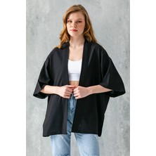 Kadın Yarım Kol Rahat Kesim Bürümcük Kısa Kimono Siyah - 7099