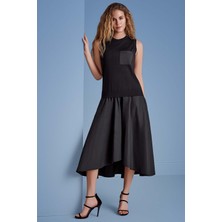 Kolsuz Siyah Triko Elbise