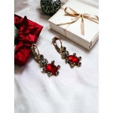 Oval Kristal Taşlı Küpe