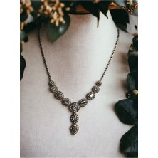 Fayra Accessories Zirkon Taşlı Yuvarlak Oval ve Su Damlası Anturaj Elmas Montür Kolye