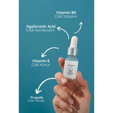 IMOMA Hyaluronic Acid Serum Nemlendirici Aydınlatıcı Dolgunlaştırıcı 30 ml.