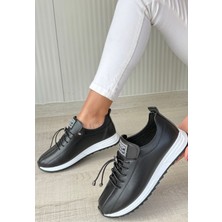 Erbilden Siyah Cilt Bağcıklı Spor Ayakkabı