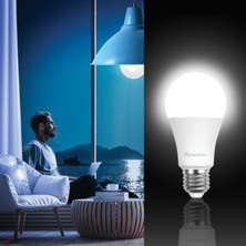 Storemax 1521LM 4000K E27 14W LED Yeni