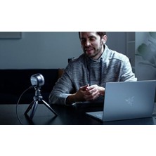 Razer RZ19-03640100-R3M1 Kiyo Pro 1080P USB Webcam