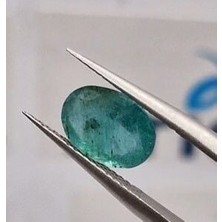 Aries 1.96 Ct 9.7x7.1 mm Oval Natural Zambia Emerald