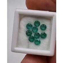Aries 2.65 Ct Tw. 9pcs Lot 4.4 T0 4.6  mm Round Natural Emerald