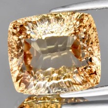 Aries 17.75 Ct 15.5x13.5 mm Vvs Cushion Concave Natural Champagne Topaz Gemstone, Brazil