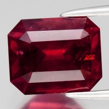 Aries 2.81 Ct 8x6.5 mm Octagon Natural Purplish Pink Rhodolite Garnet Gemstone, Tanzania