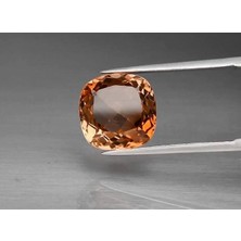 Aries 6.48 Ct 11x11 mm Vs Cushion Natural Champagne Topaz, Brazil