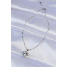 Winwin Store 316L Çelik Zincir Gümüş Renk Zirkon Taşlı Charm Kalp Kolye