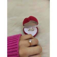 Nişantaşı Accessories 22 ayar Renginde 4 Köşe Tektaş Yüzük