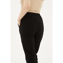 Esnek Jogger Paçası ve Beli Lastikli Pantolon Siyah