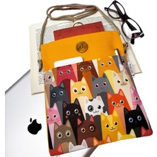 Atölye Smyrna Askılı Kitap / Tablet / Ebook Çantası – Kılıfı (Kedi Sarı)
