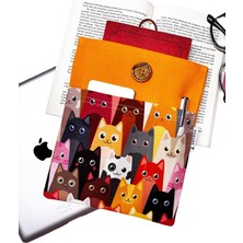 Kitap Kılıfı / Kitap Çantası , Kedi Sarı