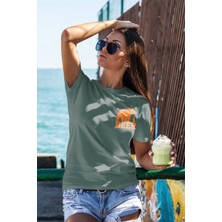Zestia Unisex T-Shirt, Bear Beer Tasarım Baskılı, Regular,  Pamuk, Koyu Yeşil T-Shirt NO:00207