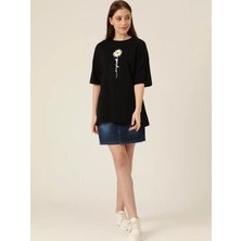 Tarz Yeri Baskılı Kadın T-Shirt - Siyah