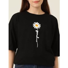 Tarz Yeri Baskılı Kadın T-Shirt - Siyah
