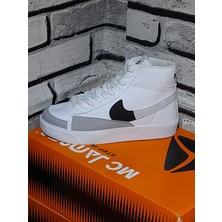 Nazif Bilekli Sneaker