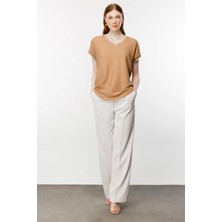 On Fashion V Yaka Kendinden Kabartmalı Bluz