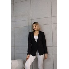 Kadın Kısa Düğmeli Blazer Ceket